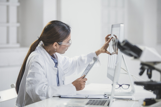 WHAT DOES IDENTIFYING MEAN visual data 2